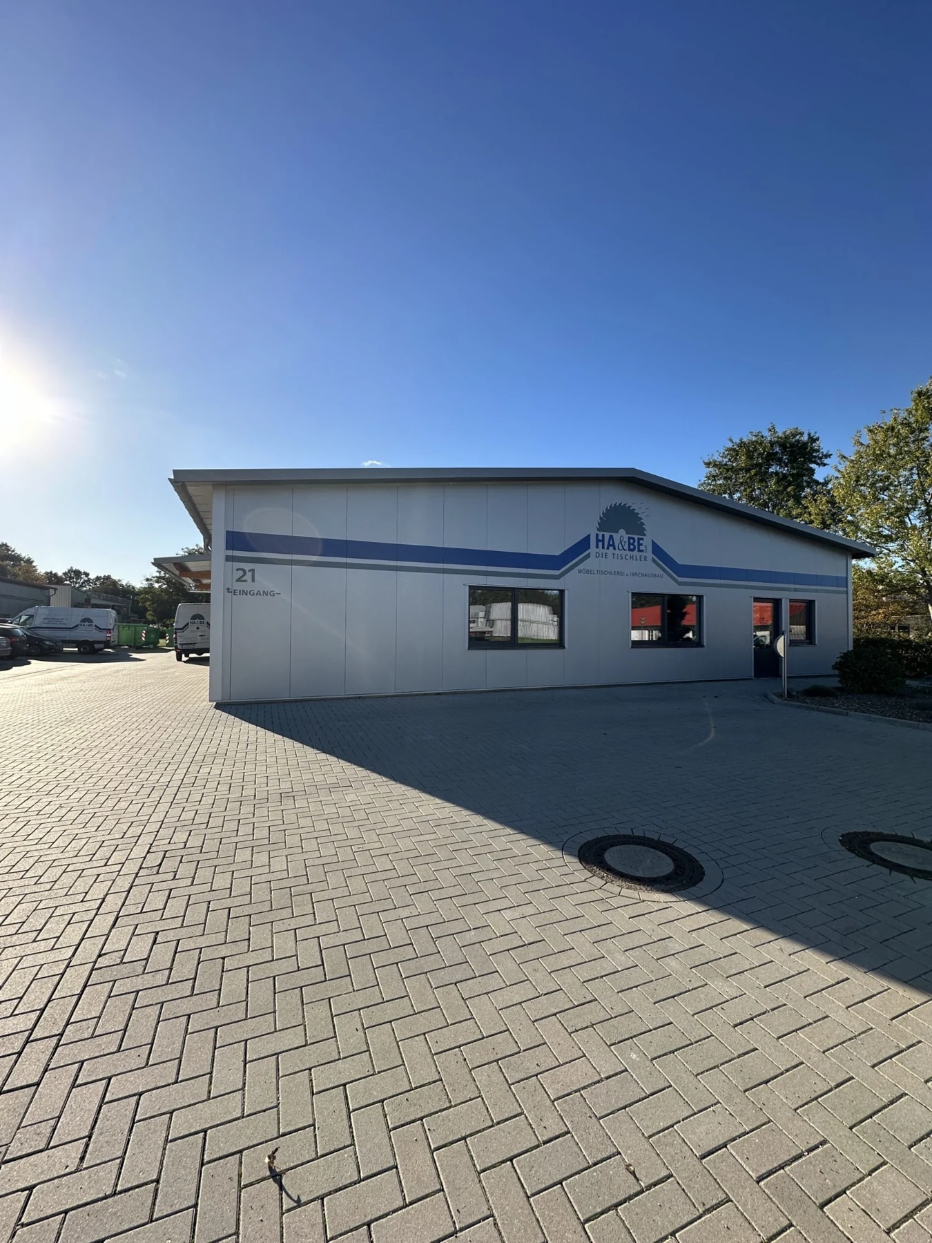 Firmengebäude der Tischlerei HA&BE in Loxstedt